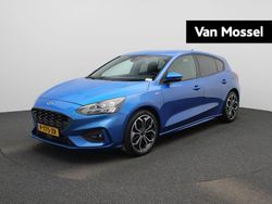 Blauw Gebruikt 2022 Ford Focus Business Edition Hatchback | € 22.845 (Goede deal)