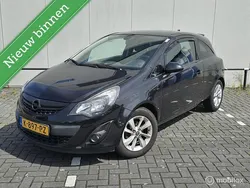 Zwart Gebruikt 2014 Opel Corsa Cosmo Hatchback | € 3.499 (Goede deal)