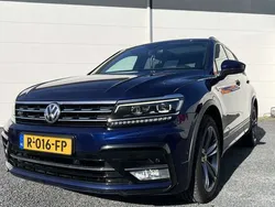 Blauw Gebruikt 2017 VW Tiguan Highline SUV | € 23.750 (Eerlijke prijs)