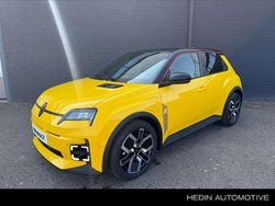 Geel, metallic lak Nieuw 2025 Renault R5 Komfort Hatchback | € 34.380 (Eerlijke prijs)