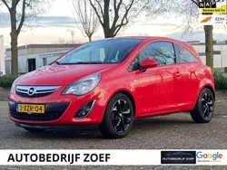 Rood Gebruikt 2014 Opel Blitz MPV | € 3.250