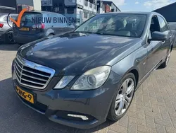 Grijs Gebruikt 2009 Mercedes E220 Avantgarde Sedan | € 6.250 (Duur)