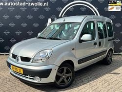 Grijs, metallic lak Gebruikt 2005 Renault Kangoo MPV | € 3.749 (Eerlijke prijs)