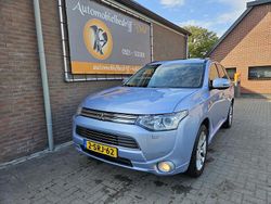 Blauw Gebruikt 2013 Mitsubishi Outlander P-HEV Instyle SUV | € 4.745 (Duur)