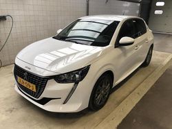 Wit Gebruikt 2021 Peugeot 208 Style Hatchback | € 17.940 (Eerlijke prijs)