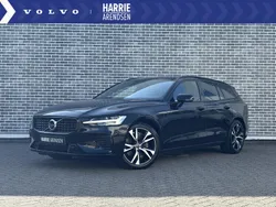 Zwart Gebruikt 2021 Volvo V60 R-Design Stationwagen | € 32.694 (Eerlijke prijs)