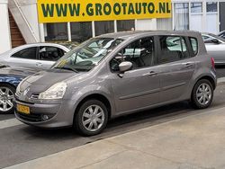 Grijs Gebruikt 2012 Renault Grand Modus Night&Day MPV | € 5.944 (Eerlijke prijs)