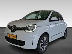 Wit Gebruikt 2021 Renault Twingo LIMITED Hatchback | € 12.925 (Eerlijke prijs)