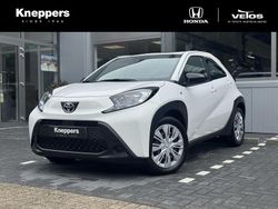 Wit Nieuw 2025 Toyota Aygo Play Hatchback | € 20.950 (Eerlijke prijs)
