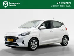 Wit Gebruikt 2024 Hyundai i10 Comfort Hatchback | € 16.440 (Eerlijke prijs)