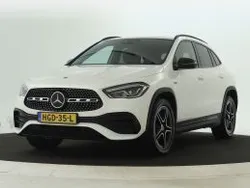 Licht poolwit uni Gebruikt 2020 Mercedes GLA250 AMG SUV | € 35.945 (Eerlijke prijs)
