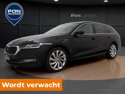 Zwart, metallic lak Gebruikt 2022 Skoda Octavia Business Line Stationwagen | € 25.950 (Goede deal)