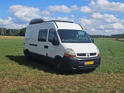 Wit Gebruikt 2005 Renault Master Van | € 16.900