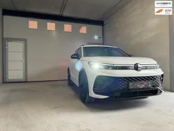 Wit Gebruikt 2024 VW Tiguan R-line Edition SUV | € 45.900 (Super prijs)