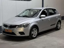 Grijs Gebruikt 2010 Kia Ceed Hatchback | € 2.999 (Goede deal)