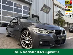 Grijs Gebruikt 2018 BMW 320 Executive Sedan | € 21.950 (Eerlijke prijs)