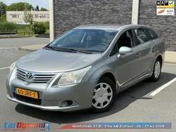 Grijs Gebruikt 2009 Toyota Avensis Comfort Stationwagen | € 4.499 (Iets duurder)