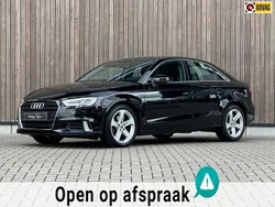 Zwart, metallic lak Gebruikt 2016 Audi A3 Sport Sedan | € 11.900 (Eerlijke prijs)