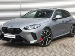 Grijs Gebruikt 2025 BMW 120 Comfort Edition Hatchback | € 54.398 (Duur)