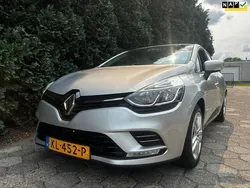 Grijs, metallic lak Gebruikt 2016 Renault Clio IV Zen Hatchback | € 7.500 (Eerlijke prijs)