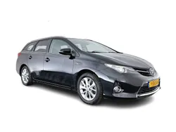 Zwart Gebruikt 2014 Toyota Auris Hybrid Stationwagen | € 7.945 (Eerlijke prijs)