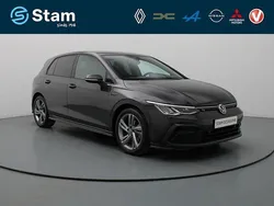 Grijs, metallic lak Gebruikt 2020 VW Golf VIII R-line Hatchback | € 22.990 (Eerlijke prijs)
