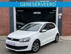 Wit Gebruikt 2011 VW Polo Hatchback | € 6.450 (Eerlijke prijs)