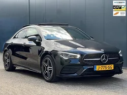 Zwart Gebruikt 2020 Mercedes CLA200 AMG Sedan | € 29.950 (Eerlijke prijs)