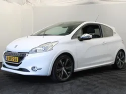Wit Gebruikt 2013 Peugeot 208 Hatchback | € 5.999 (Eerlijke prijs)