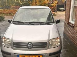 Grijs Gebruikt 2005 Fiat Panda Dynamic Hatchback | € 1.500 (Eerlijke prijs)