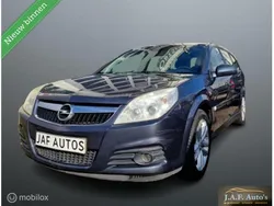 Grijs Gebruikt 2006 Opel Vectra Business Stationwagen | € 2.750 (Iets duurder)
