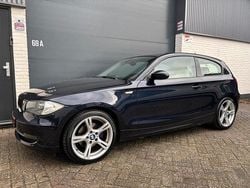 Blauw Gebruikt 2009 BMW 120 Hatchback | € 5.495 (Eerlijke prijs)