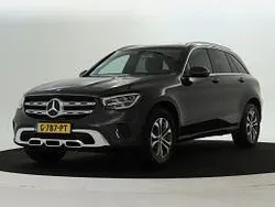 Grafietgrijs Gebruikt 2019 Mercedes 200 Business SUV | € 35.950