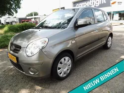 Grijs Gebruikt 2008 Kia Picanto Hatchback | € 2.999 (Iets duurder)