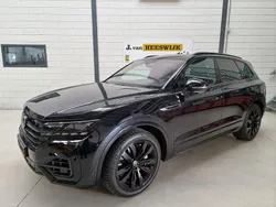 Zwart Gebruikt 2020 VW Touareg R SUV | € 61.950 (Eerlijke prijs)