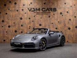 Grijs Gebruikt 2023 Porsche 992 Cabriolet | € 279.900 (Super prijs)