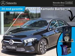 Zwart Gebruikt 2022 Mercedes A180 Advantage Sedan | € 23.945 (Eerlijke prijs)