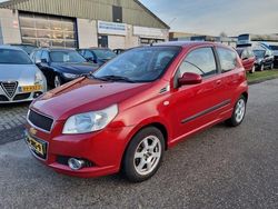 Rood Gebruikt 2009 Chevrolet Aveo LS Hatchback | € 1.500 (Eerlijke prijs)