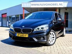 Zwart Gebruikt 2016 BMW 225 Active Tourer Comfort Edition MPV | € 10.950 (Goede deal)