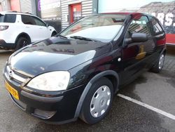 Zwart Gebruikt 2004 Opel Corsa Hatchback | € 1.249 (Eerlijke prijs)