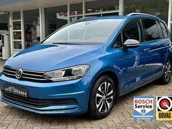 Blauw Gebruikt 2019 VW Touran Comfortline MPV | € 17.950 (Eerlijke prijs)