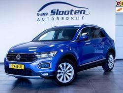 Blauw Gebruikt 2022 VW T-Roc Sport SUV | € 25.950 (Goede deal)