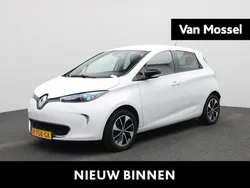 Wit Gebruikt 2020 Renault Zoe LIMITED Hatchback | € 12.940 (Eerlijke prijs)
