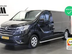 Zwart Gebruikt 2024 Renault Trafic Van | € 17.950 (Eerlijke prijs)