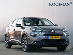 Grijs, metallic lak Gebruikt 2023 Citroën e-C4 Feel SUV | € 19.595 (Goede deal)