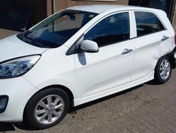 Wit Gebruikt 2013 Kia Picanto Hatchback | € 2.950