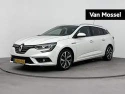 Wit Gebruikt 2020 Renault Mégane GrandTour Bose Edition Stationwagen | € 19.935 (Eerlijke prijs)