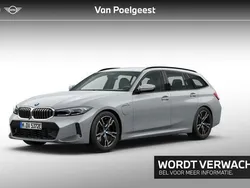 Grijs Gebruikt 2024 BMW 330 M Sport Stationwagen | € 48.795 (Eerlijke prijs)