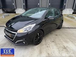 Zwart Gebruikt 2018 Peugeot 208 Hatchback | € 6.999 (Eerlijke prijs)