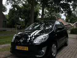 Zwart Gebruikt 2010 Renault Twingo Dynamique Hatchback | € 2.999 (Eerlijke prijs)